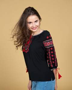 Haut tendance blanc femmes chemisier en coton brodé de fleurs avec glands motif de broderie lumineux haut de mode ukrainienne - Product Image 5