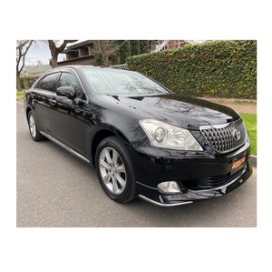 Venta Mundial de Autos Usados Crown Majesta Coupé AWD Oscuros, en Buen Estado, de Segunda Mano, Eficientes en Combustible, 4.1-6L, Volante a la Izquierda - Product Image 3