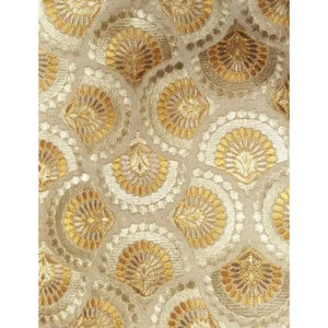 Tela Jacquard de brocado 2025 de alta calidad elegante nuevo estilo bordado tela de encaje blanco de lujo para vestido - Product Image 2