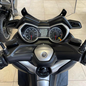 Scooter à essence Yamaha X-Max 300 28 CV >80 km/h - Product Image 3