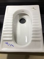 Ensemble de salle de bain sanitaire deux pièces WC pas cher Prix de vente Couvercle blanc Siège en céramique Couche Temps Emballage Motif graphique GUA