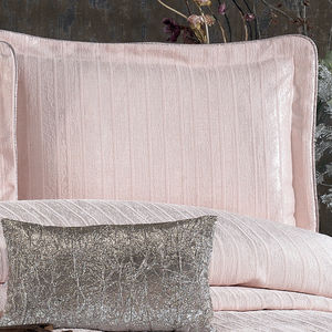 Juego de Cubrecama Guzide Classic de 4 Piezas, Tejido de Chenilla 100% con Rayas Teñidas, Color Salmón, Antiácaros, Antidesgarros, Lavable, Tamaño King - Product Image 3