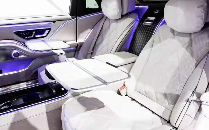 EUR STOCK 2024 M-ercede-s Ben-z May-bach S680 4 Matic Luxury Sedan Full Option Exclusive May-bach NEW Car