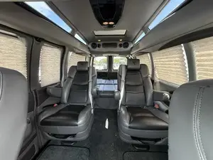 Chevrolet Express 2500 LS 2021, Asientos de Cuero, Neumáticos R19, Interior Claro, Luces LED - Product Image 6