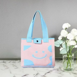 Smile 3 Prêt à Expédier Style Coréen Tricoté Sac À Main Produit Régional De Vêtements - Product Image 1