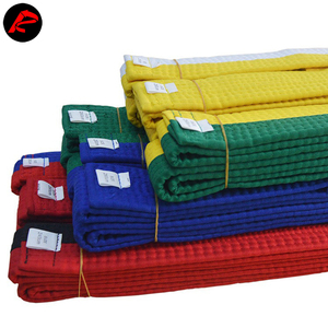 Cinturón de entrenamiento de equipo de Taekwondo de artes marciales de alta calidad/cinturones de Karate/cinturones de exhibición con colores personalizados - Product Image 2