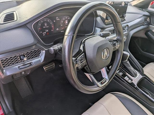 Muy limpio, 2023 A-cura Integra FWD con paquete de - Product Image 2