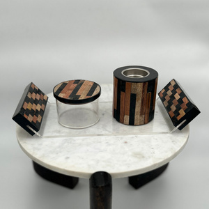 Juego de Quemadores de Incienso de Madera de Lujo con Incrustaciones, Diseño Geométrico en Blanco y Negro con Bandeja de Acrílico Transparente y Caja de Incienso para Regalo y Hogar - Product Image 1