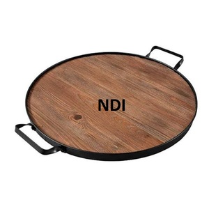 Bandeja decorativa hecha a mano de madera y metal de lujo de estilo único, artículo de utensilios de cocina usados para el hogar y el hotel - Product Image 1