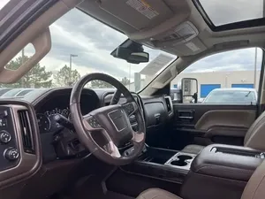 GMC Sierra 2500 Denali 2016 Impecable - Product Image 2