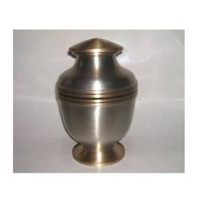 Urne funéraire en métal argenté faite à la main avec bande florale gravée, urne funéraire pour adulte, couvercle, fabricant OEM en gros. - Product Image 3