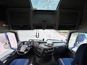 VOLVO (FH 500 RETARDER XXL I PARK COOL) USADO 2022, 375Kw (510Hp), TRANSMISIÓN AUTOMÁTICA - Product Image 6