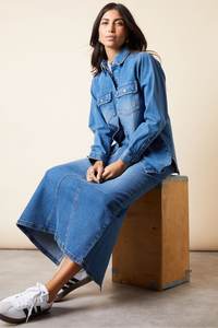 แจ็กเก็ตยีนส์สำหรับผู้หญิงเสื้อแจ็กเก็ตผ้าเดนิมสำหรับฤดูหนาวอบอุ่นใส่สบายออกแบบได้ตามต้องการ - Product Image 3