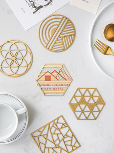 รถไฟเหาะโลหะสำเร็จรูปชุดจัดระเบียบโต๊ะตกแต่งบ้าน4ชิ้นสีทอง - Product Image 3