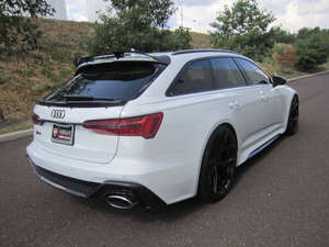 Audi RS 6 Avant 4.0T quattro Avant 2023, Construido para Satisfacer las Expectativas - Product Image 2