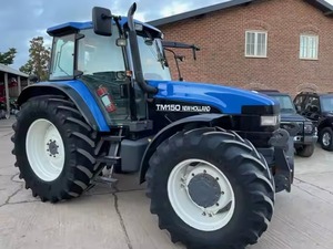 Nuevo Tractor 4X4wd Holland con cargador TD5 y maquinaria agrícola - Product Image 6