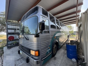 Disponible Autocaravana Usada P-R-E-V-O-S-T LE MIRAGE RV XL L-I-B-E-R-T-Y Modelo 1996 con Alto Rendimiento en Venta - Product Image 5