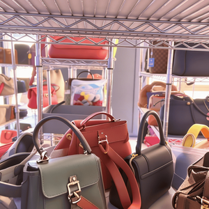 <span class=keywords><strong>Borse</strong></span> di Design di Seconda Mano Più Vendute per <span class=keywords><strong>Rivenditori</strong></span> Stili di Lusso ad Alta Richiesta Autentiche con Certificato Entrupy Vendita all'Ingrosso - Product Image 1