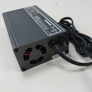 AC 0724A 24V 7A 210W Desktop Charger Aluminum <b>Case</b> - Product Image 1