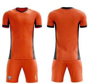 Kits de fútbol de sublimación con diseños vibrantes y final de tela transpirable con conjuntos de ropa de fútbol de color degradado - Product Image 1