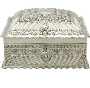 Boîte à bijoux décorative en métal en gros pour garder vos bijoux élégants dans un design luxueux et unique - Product Image 2