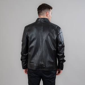 Chaqueta de Cuero Vintage para Hombre de Alta Calidad y Ajuste Cómodo con Cuello Alto y Logotipo Frontal, Mangas Completas con Capucha, Diseño Único - Product Image 6