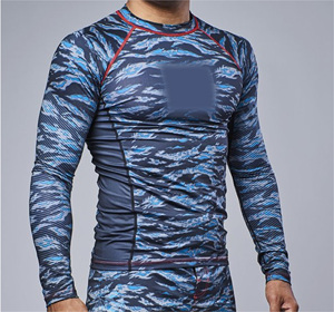 Camiseta de compresión (rash guard) de manga larga para MMA, personalizada, unisex, de spandex/poliéster - Product Image 4