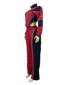 Conjunto Deportivo de 2 Piezas para Mujer, Sudadera con Capucha y Pantalones de Chándal, Cuello Alto, Diseño Casual de Invierno, con Logotipo Personalizado - Product Image 3