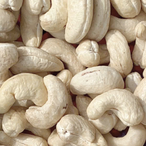 Fournisseur de confiance vietnamien Noix de cajou WW180, WW240, WW320 Noix de cajou Noix de cajou en vrac exportées à Dubaï, UE, Moyen-Orient - Product Image 1