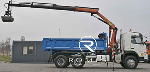 Autocarro Ribaltabile FMX 450 del 2012 con Gru Atlas 6x4, Braccio Idraulico, Carrozzeria Blu, Cabina Bianca, Altezza di Sollevamento 5m, Momento di Sollevamento 172.3E - Product Image 2