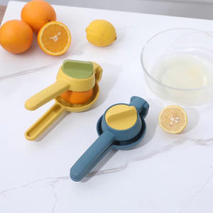 <span class=keywords><strong>Juicer</strong></span> plástico Handmade multifuncional do picosegundo do cartão do agregado familiar alaranjado da imprensa do suco de limão do espremedor manual amarelo moderno, azul 136g - Product Image 3