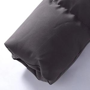 Veste matelassée pour hommes personnalisée OEM manteau d'hiver épais en duvet vêtements d'extérieur chauds et imperméables streetwear décontracté à la mode - Product Image 3