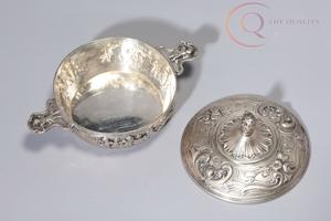 Cacerola de Acero Inoxidable Duradera con Cuerpo Aislado |   Antiadherente Ecológico para Todo Tipo de Estufas |   para Comidas Diarias y Ocasiones Especiales - Product Image 3