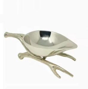 Vaisselle Bols de service ronds Bols à salade martelés en argent antique Ustensiles de cuisine Bols à fruits de superbes collections Vente chaude - Product Image 5