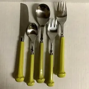 Ensemble de 5 couverts élégants en acier inoxydable avec poignée en laiton, parfaits pour les couverts de table de mariage et de cuisine, usage quotidien - Product Image 4