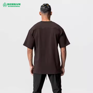 เสื้อยืดโอเวอร์ไซส์หนัก 300 GSM สกรีนโลโก้ตามสั่ง คอกลม คอริบหนา คุณภาพสูง ผ้าฝ้าย 100% เป็นมิตรกับสิ่งแวดล้อม แห้งเร็ว พิมพ์ลายดิจิตอล สำหรับผู้ชาย - Product Image 4