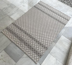 Nhà Máy Giá Trực Tiếp Từ Nhà Sản Xuất Dệt Tay <span class=keywords><strong>Polyester</strong></span> Trong Nhà/Ngoài Trời Thảm Đơn Giản Phong Cách Made In Ấn Độ Cho Nhiều Tập Quán - Product Image 4