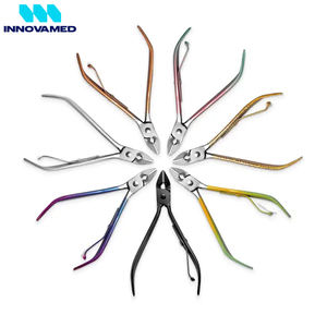 Coupe-cuticules professionnels en acier inoxydable à lame affûtée, outil de manucure et pédicure par INNOVAMED - Product Image 2