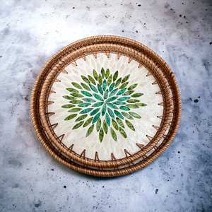 Bandeja de Bambú Hecha a Mano con Incrustaciones de Nácar, Bandeja Decorativa Ecológica para Servir - Product Image 4