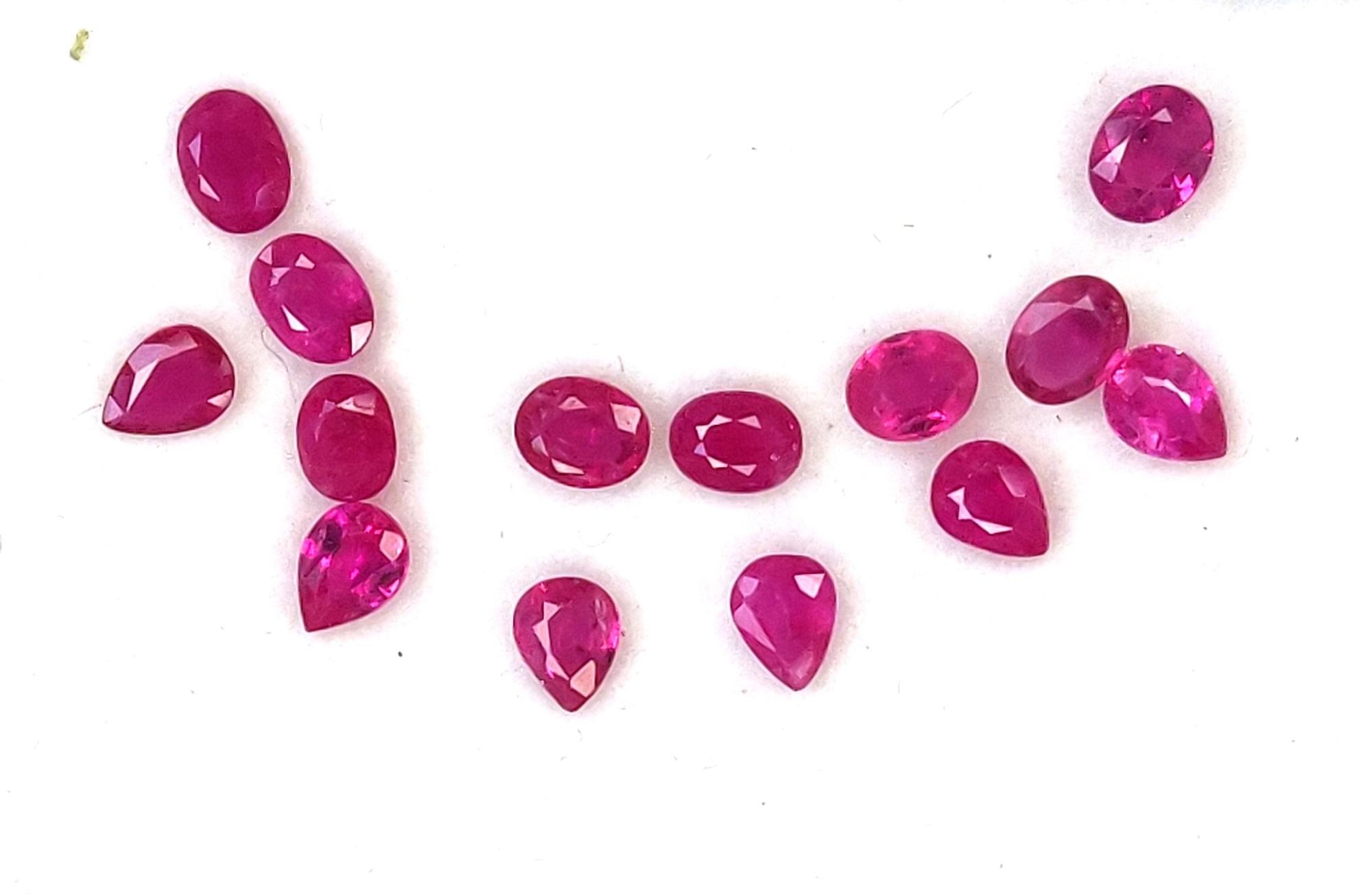 สีชมพูแดง