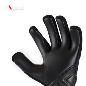 ถุงมือผู้รักษาประตูฟุตบอลแบบใหม่ถุงมือยางหนากันลื่นทนทานต่อการฉีกขาดสำหรับกีฬากลางแจ้ง - Product Image 4