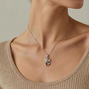 Collier avec pendentif vache des Highlands plaqué or Jeulia avec pierre de naissance en perle - Product Image 5