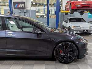 Modèle 3 Performance AWD 2024 d'occasion en excellent état, faible kilométrage, aucun problème mécanique, prêt à rouler, prix de gros. - Product Image 2