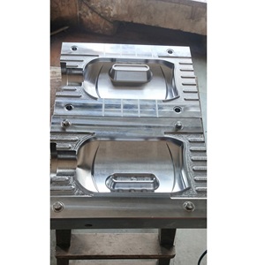 Moule de soufflage HDPE de qualité supérieure pour les bouteilles de détergent, d'huile et de boissons, disponible au prix de gros - Product Image 1