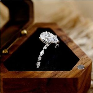 แหวนเงิน925รูปหยดน้ำตาสำหรับผู้หญิงสายรัดเพชรโมอิสซาไนต์รูปลูกแพร์และเพชรโมอิสซาไนต์สำหรับงานแต่งงาน - Product Image 4