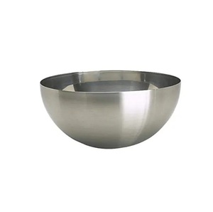 Collection Iqbal de luxe moderne, bols en aluminium écologiques, finition argentée dorée, design floral bohème fait main, service de table pour les fêtes - Product Image 6