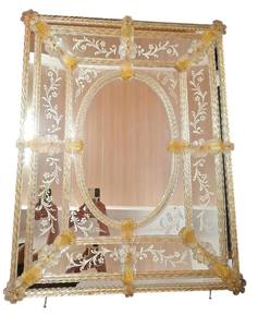 Miroir mural en verre de style vénitien Murano exquis avec des détails floraux dorés - Product Image 2