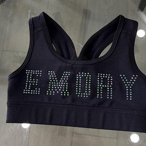 Soutien-gorge de sport fabriqué au Pakistan, confortable, en tissu flexible, idéal pour l'entraînement, les performances et les exercices. - Product Image 2