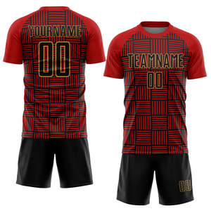 Fabricant d'uniformes de football haute performance, ensembles de maillots de football en gros, respirants, séchage rapide, écologiques, personnalisables - Product Image 4