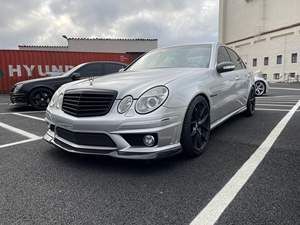 MERCEDES-BENZ E55 AMG SEDAN 2004 D'OCCASION CÔTÉ GAUCHE/DROIT - Product Image 3